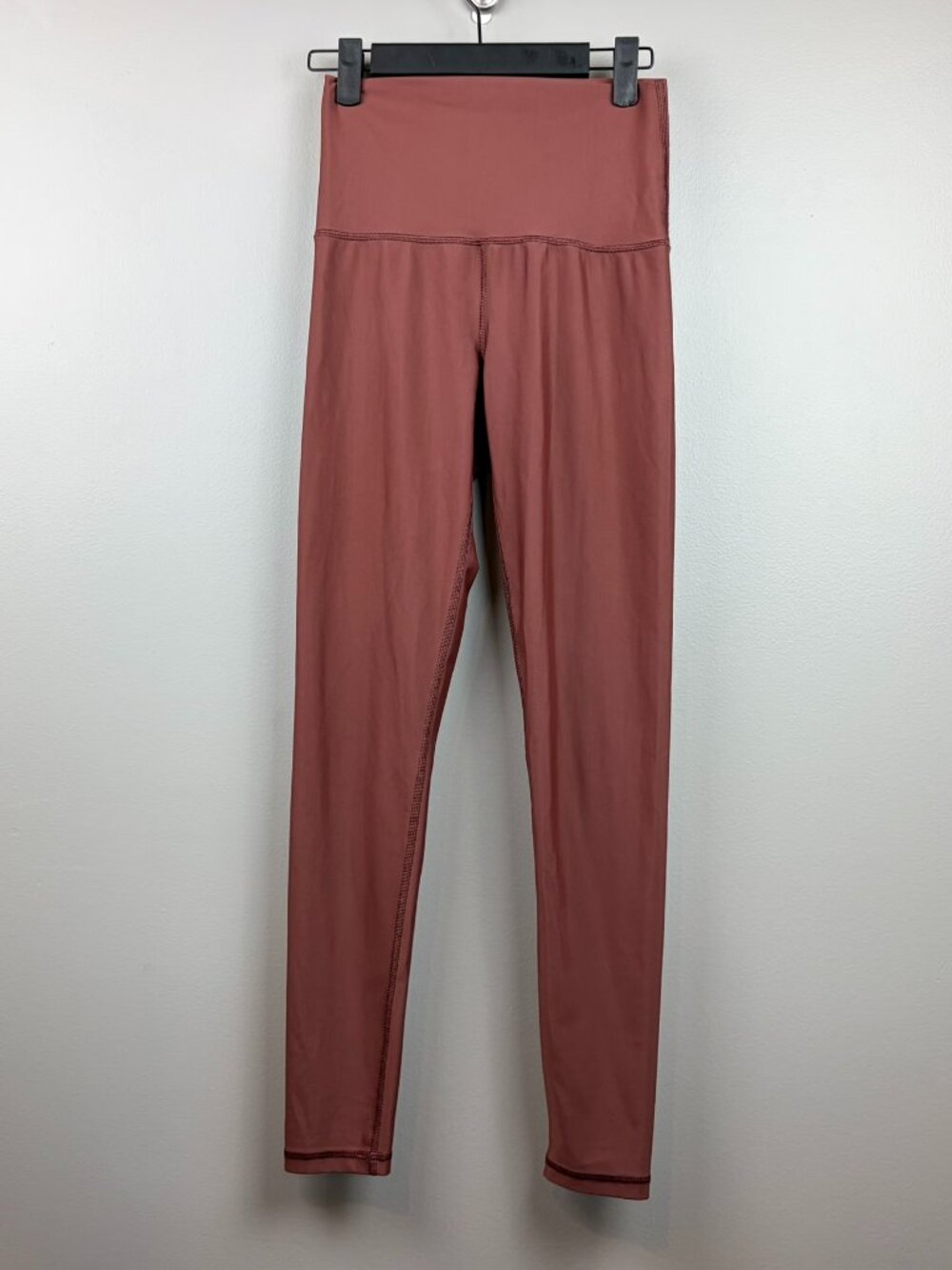 Offline by Aerie Hi-Rise 7/8 Legging Size Medium in Brown Athleisure Exercise